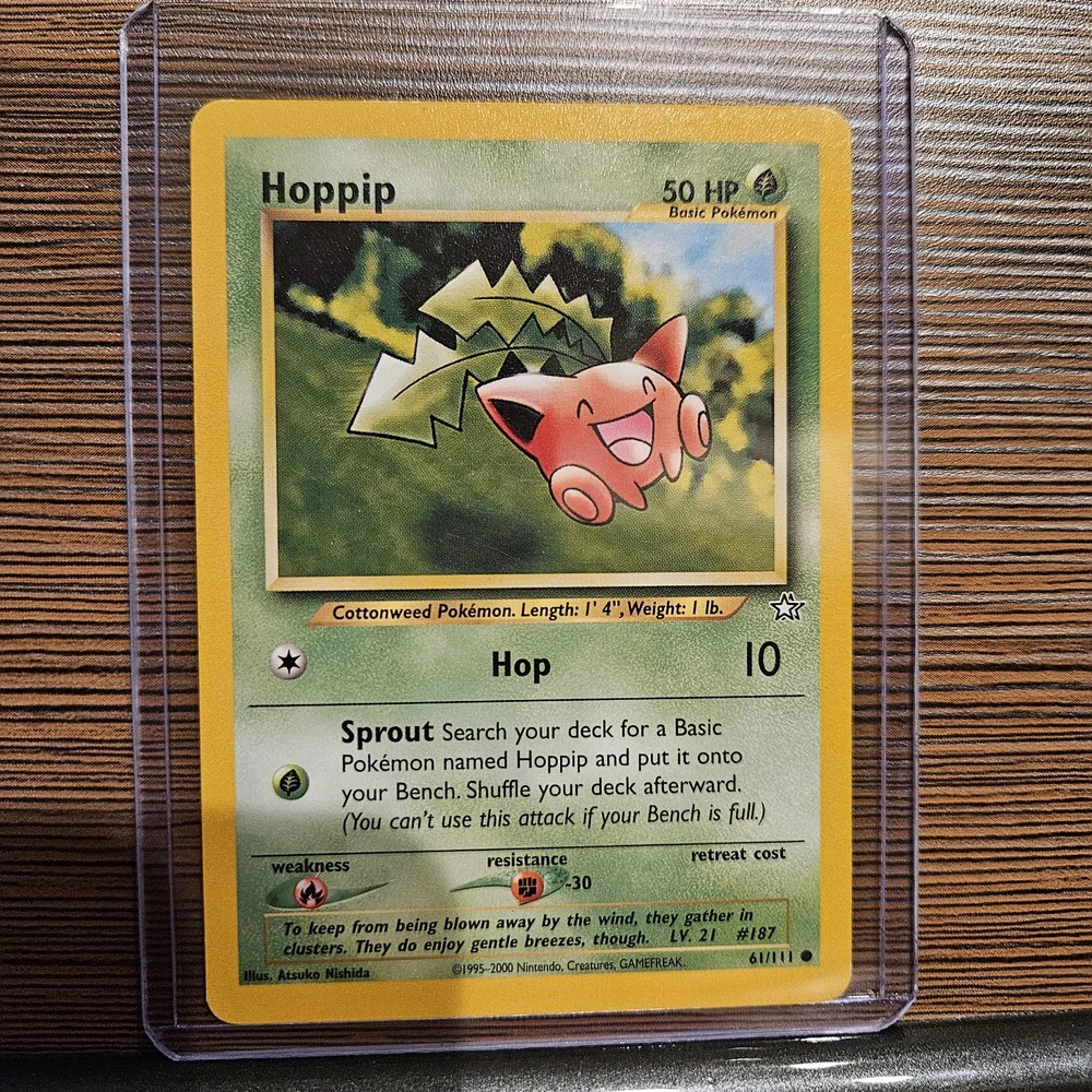 Pokemon Hoppip 61/111 Neo Genesis Card